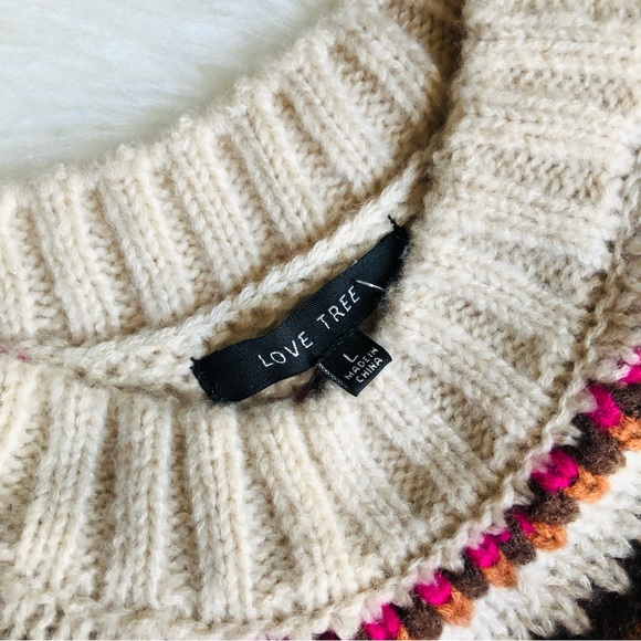 Love Tree Christmas Sweater Size L - Picture 11 of 16